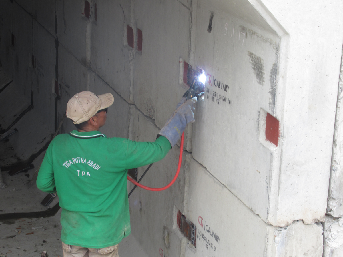 Jembatan Pergudangan Romokalisari - surabaya