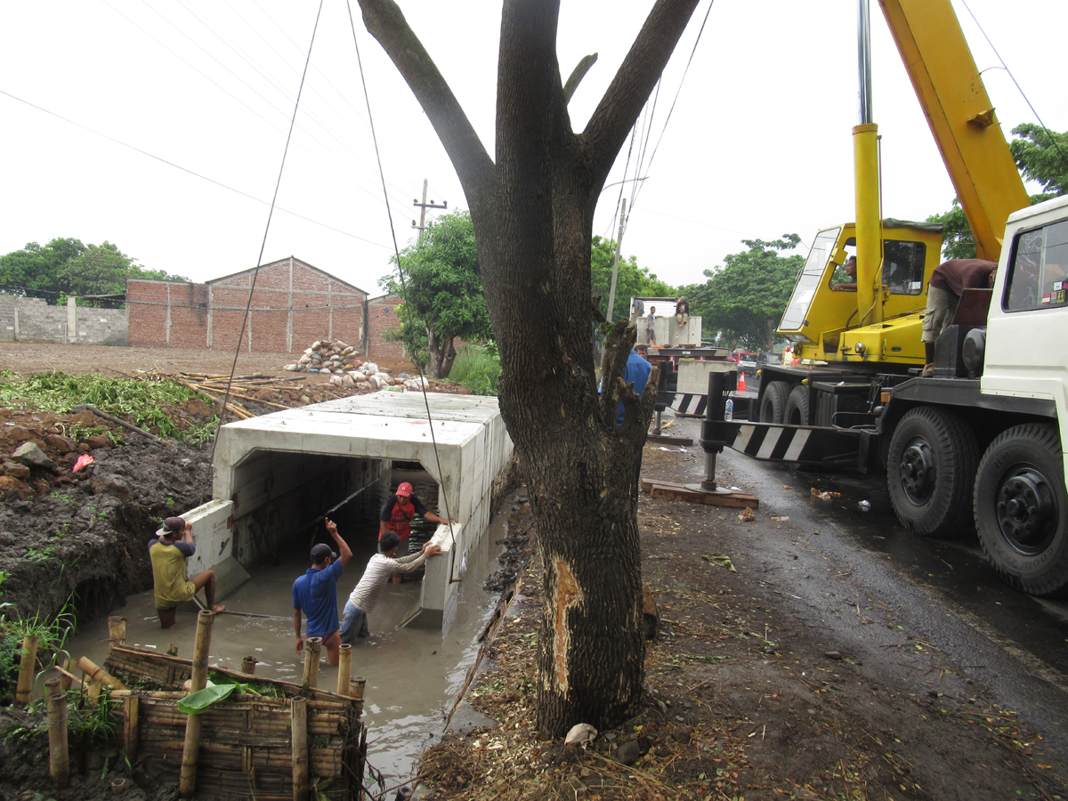 GEDUNG PGRI REJOSO - PASURUAN