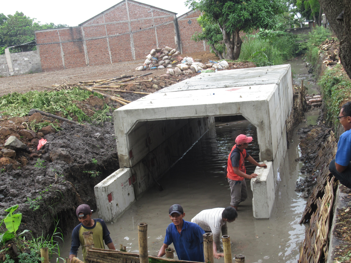 GEDUNG PGRI REJOSO - PASURUAN