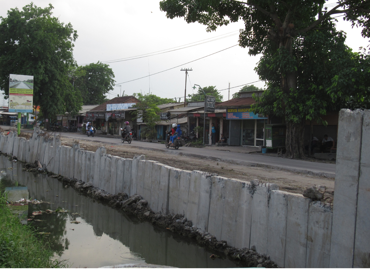 KREMBUNG - PORONG FLAT SHEET PILE