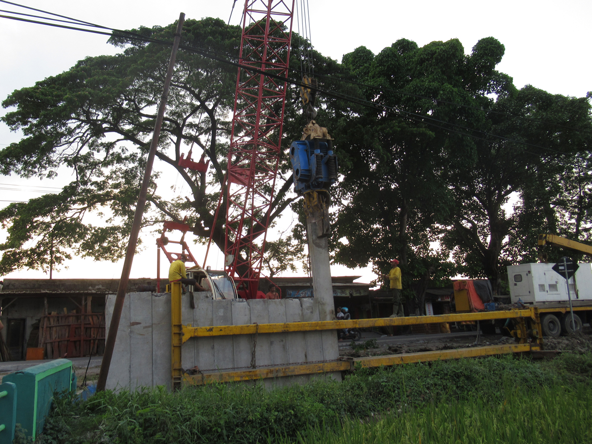 KREMBUNG - PORONG FLAT SHEET PILE