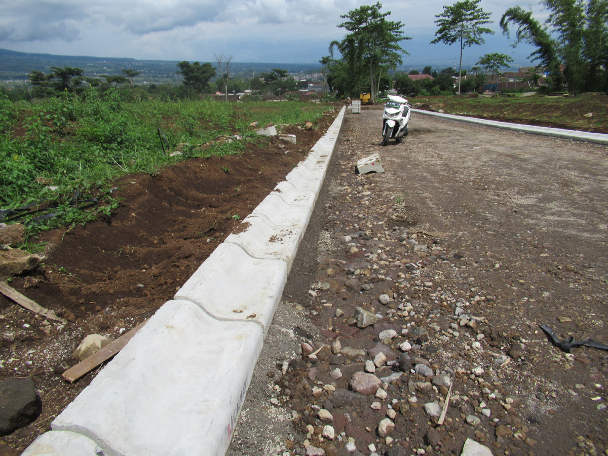 CANSTEIN S - NILAYARESORT & LIFESTYLE BATU MALANG