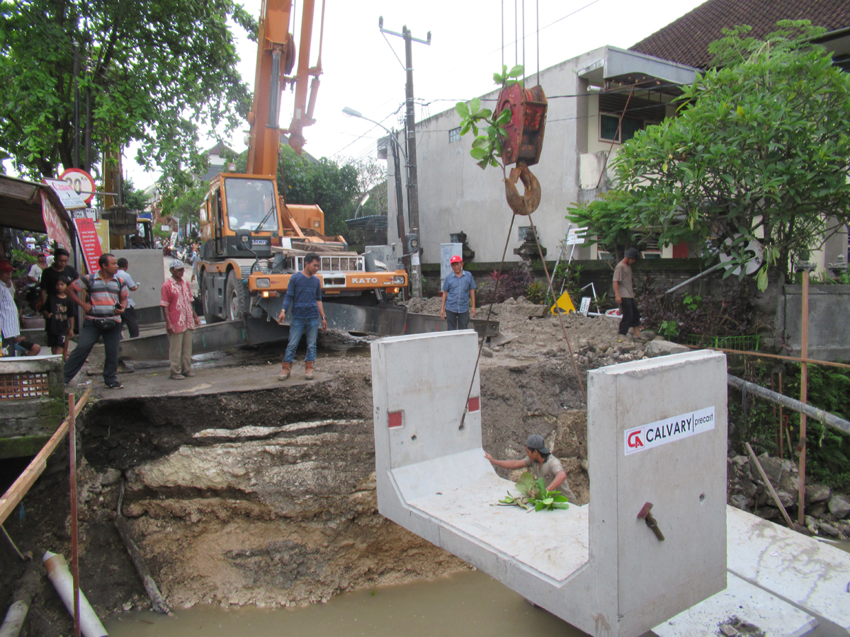 Jembatan Desa Dalung - Bali