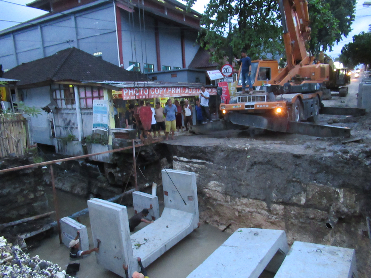 Jembatan Desa Dalung - Bali