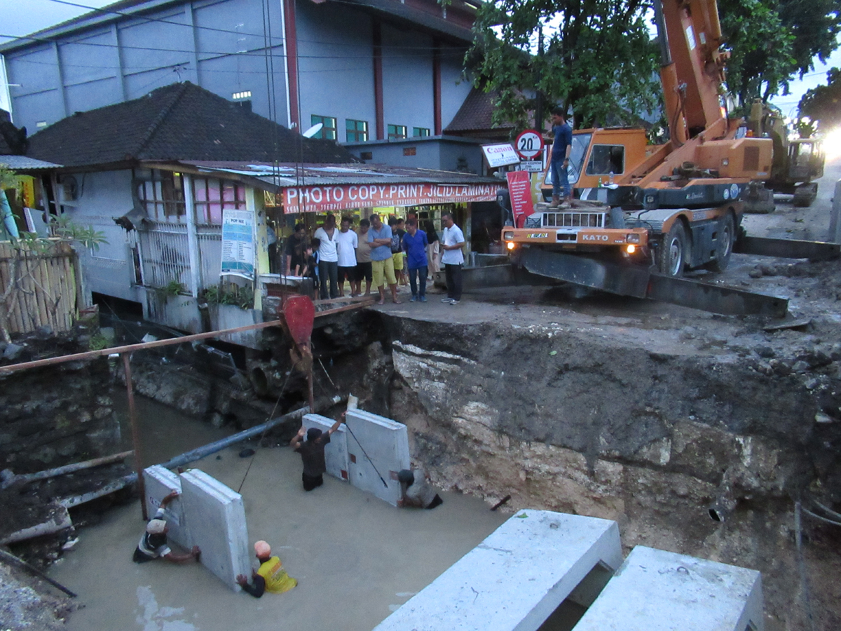Jembatan Desa Dalung - Bali