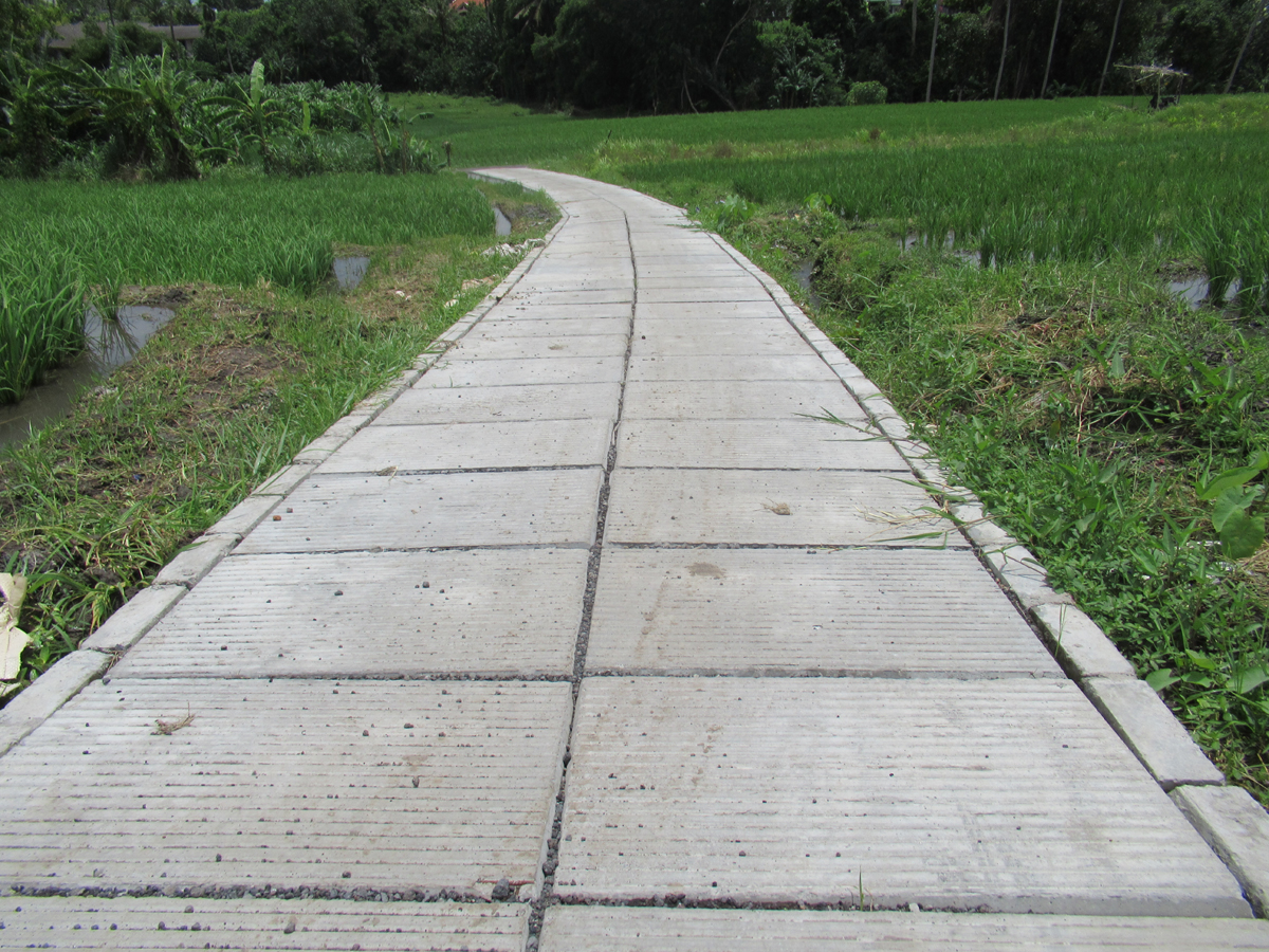 PENINGKATAN JALAN USAHA TANI (JUT) MUNGGU - BALI