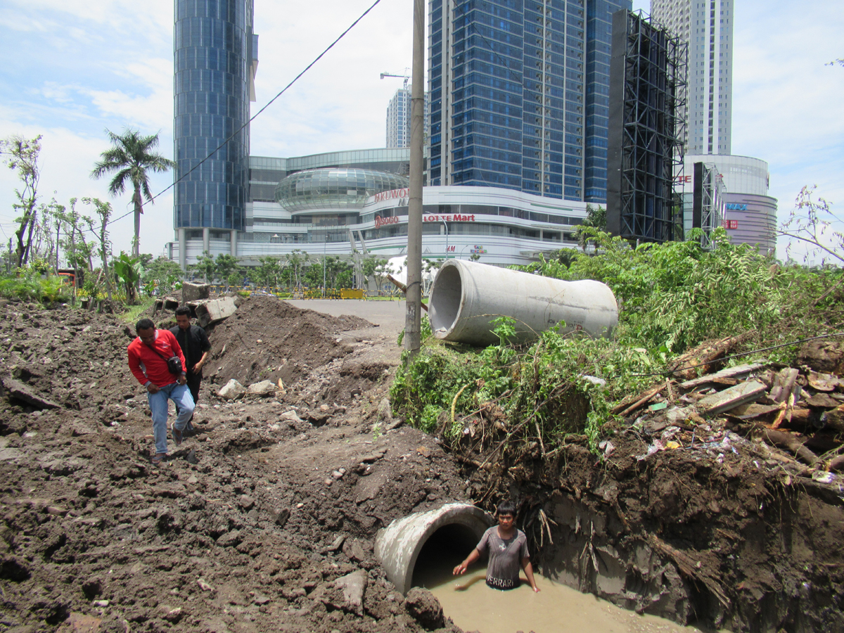 Mini Boozem Pakuwon Indah