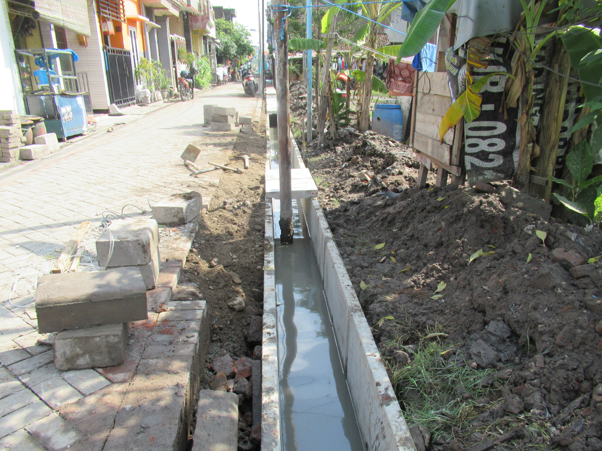 Saluran Warga Jl. Dukuh Setro Surabaya
