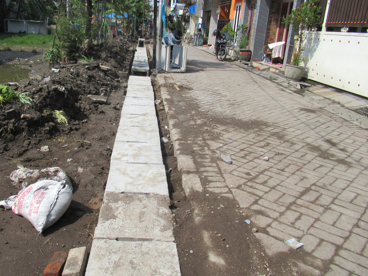 Saluran Warga Jl. Dukuh Setro Surabaya