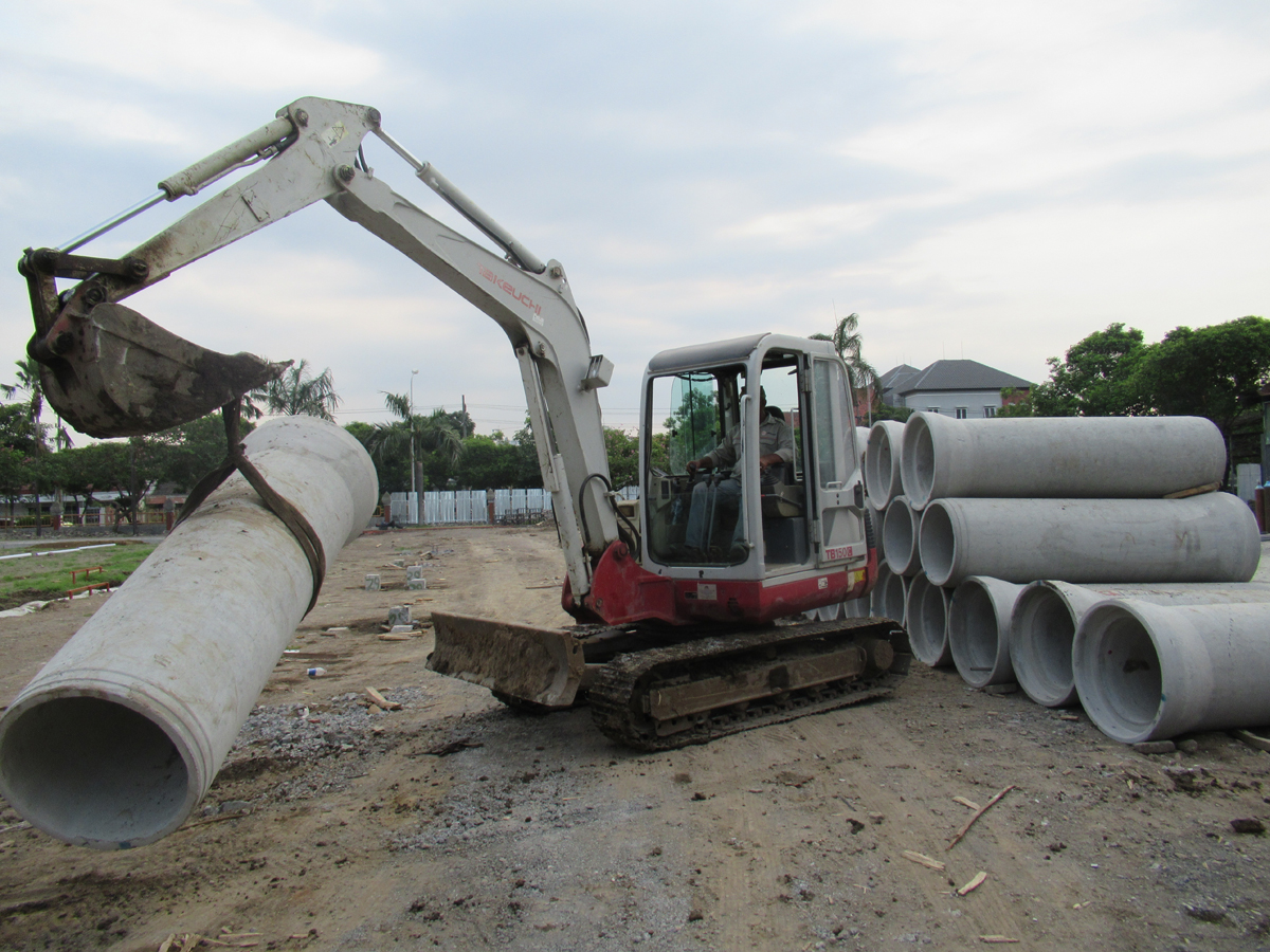 Universitas Surabaya (UBAYA)