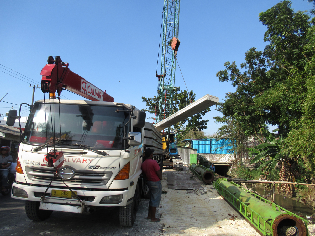 FLAT SHEET PILE DS. KEBET LAMONGAN