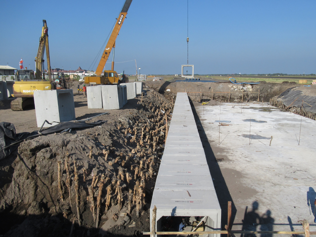 PERLUASAN APRON & TAXIWAY BANDARA JUANDA SURABAYA