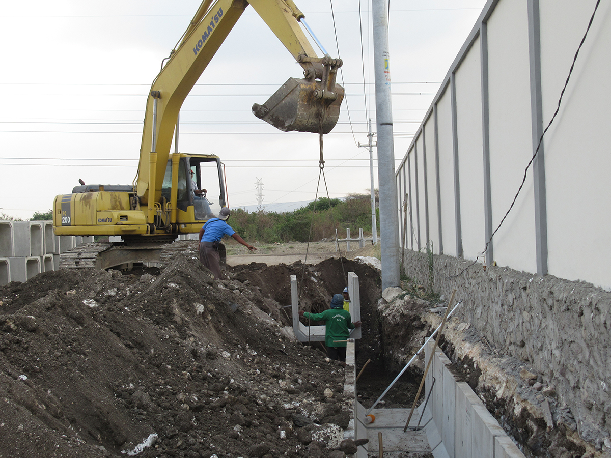 Pergudangan Romokalisari