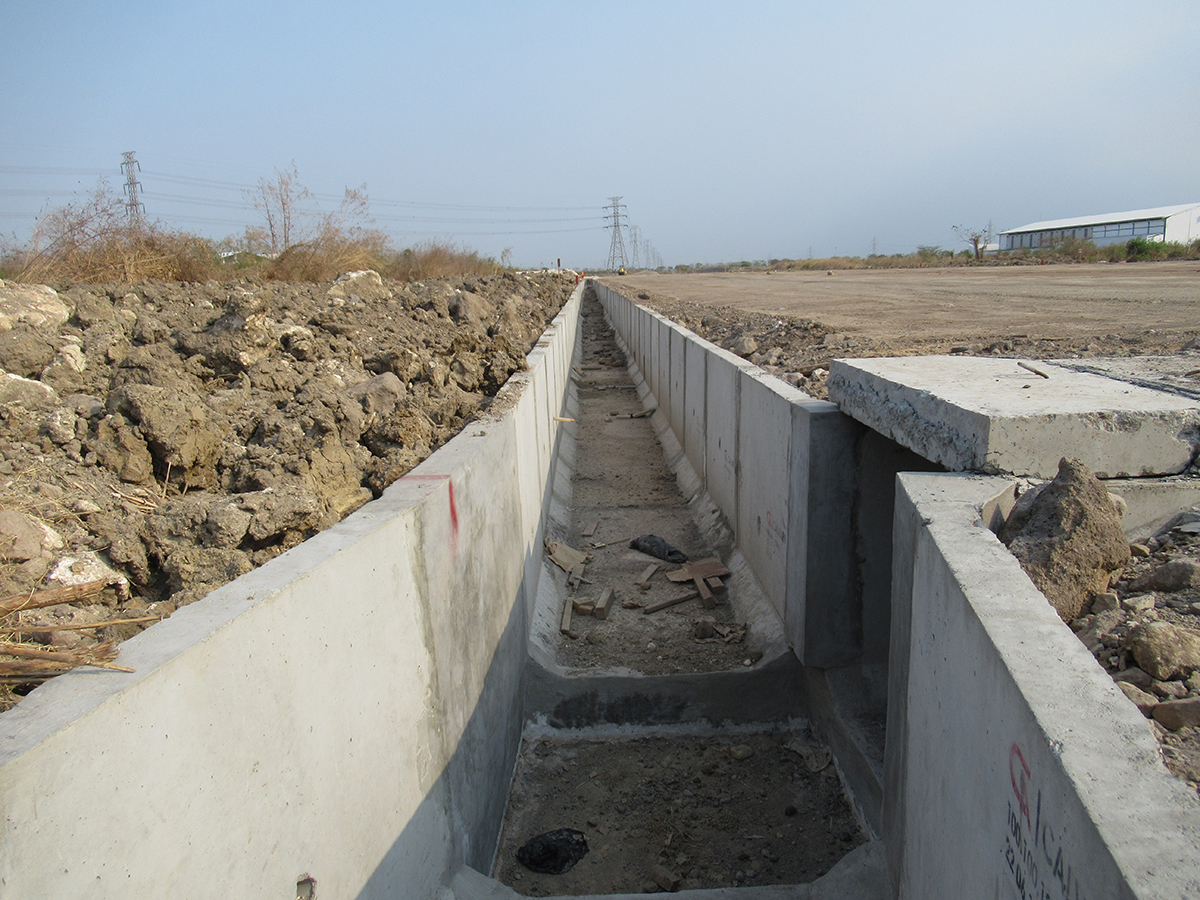 Pergudangan Romokalisari