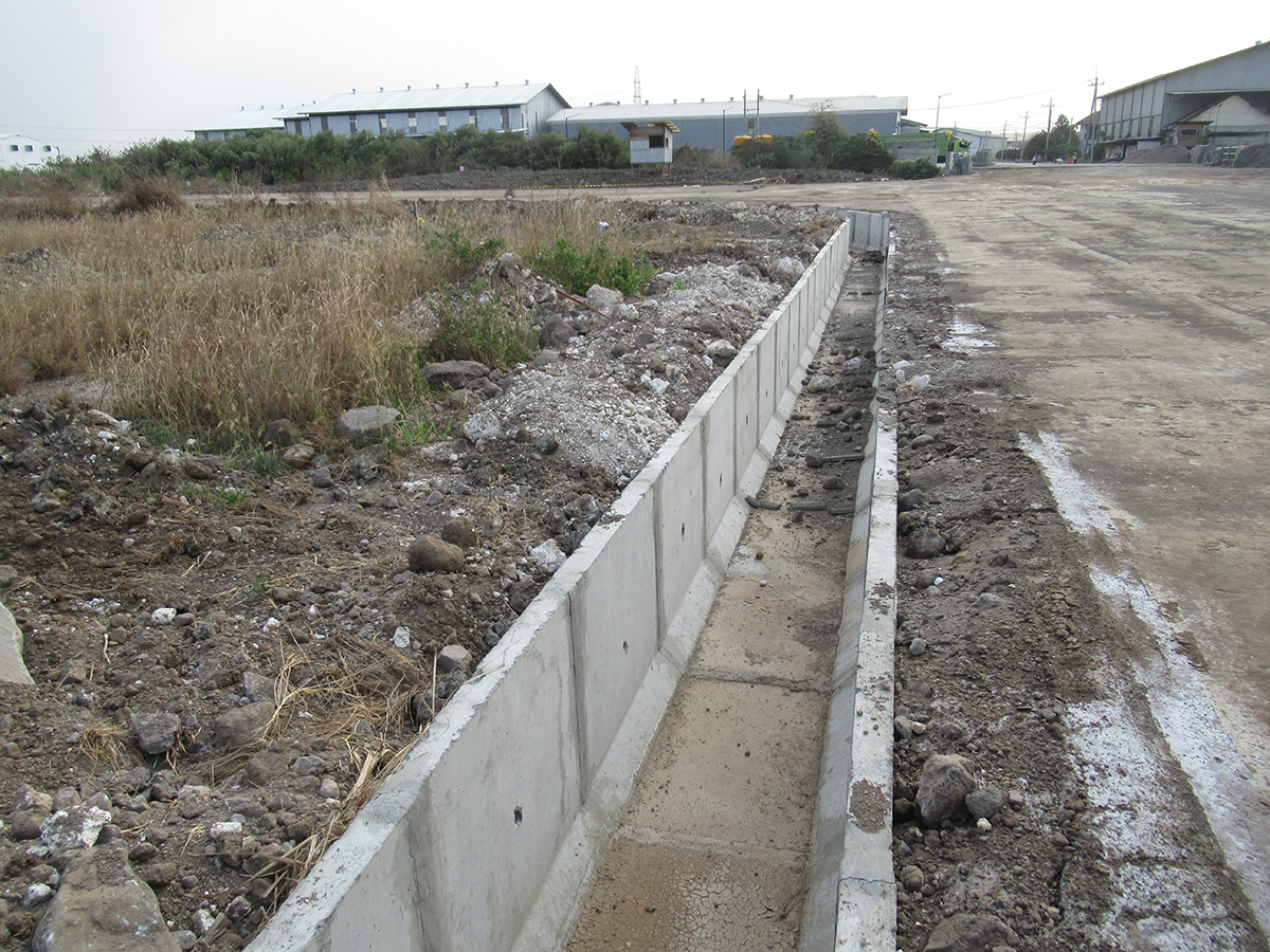 Pergudangan Romokalisari