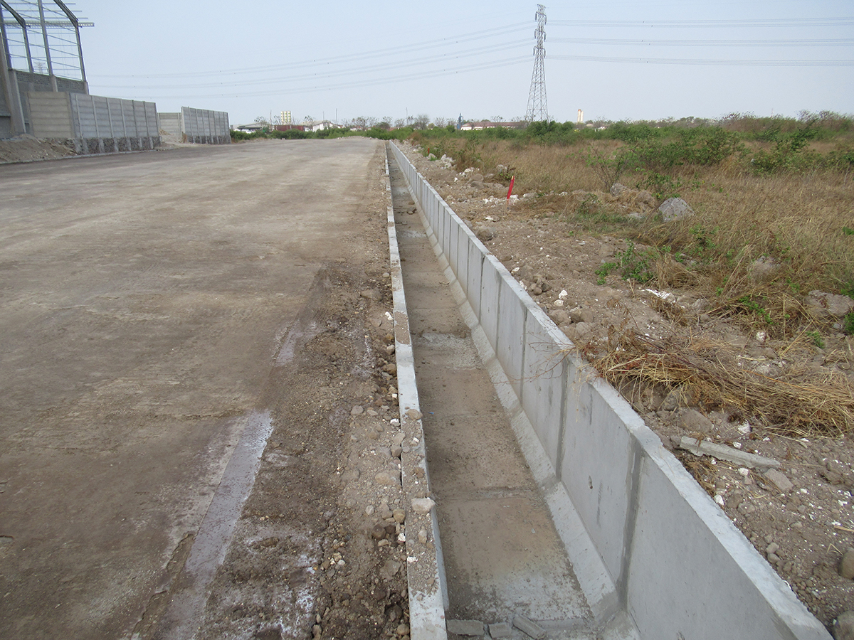 Pergudangan Romokalisari