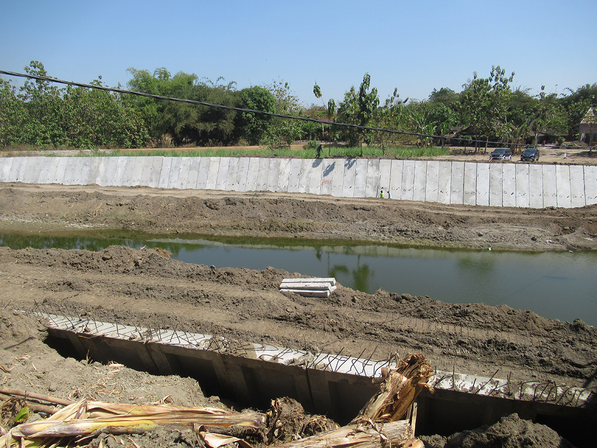 Kedungbanteng Madiun - L Gutter Prestress 