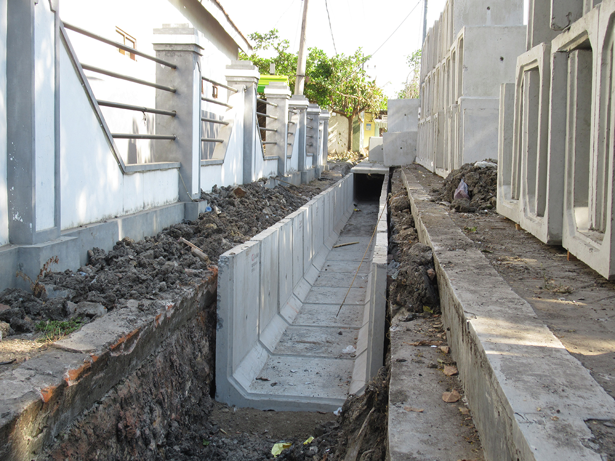 Jalan Balongpanggang Gresik