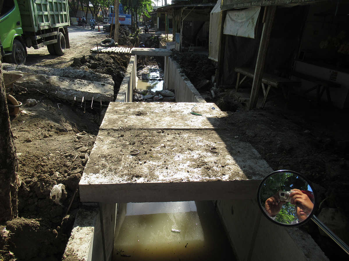 Jalan Balongpanggang Gresik