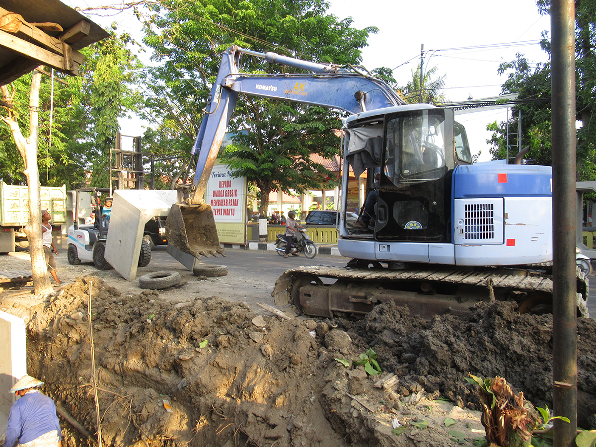 Jalan Balongpanggang Gresik