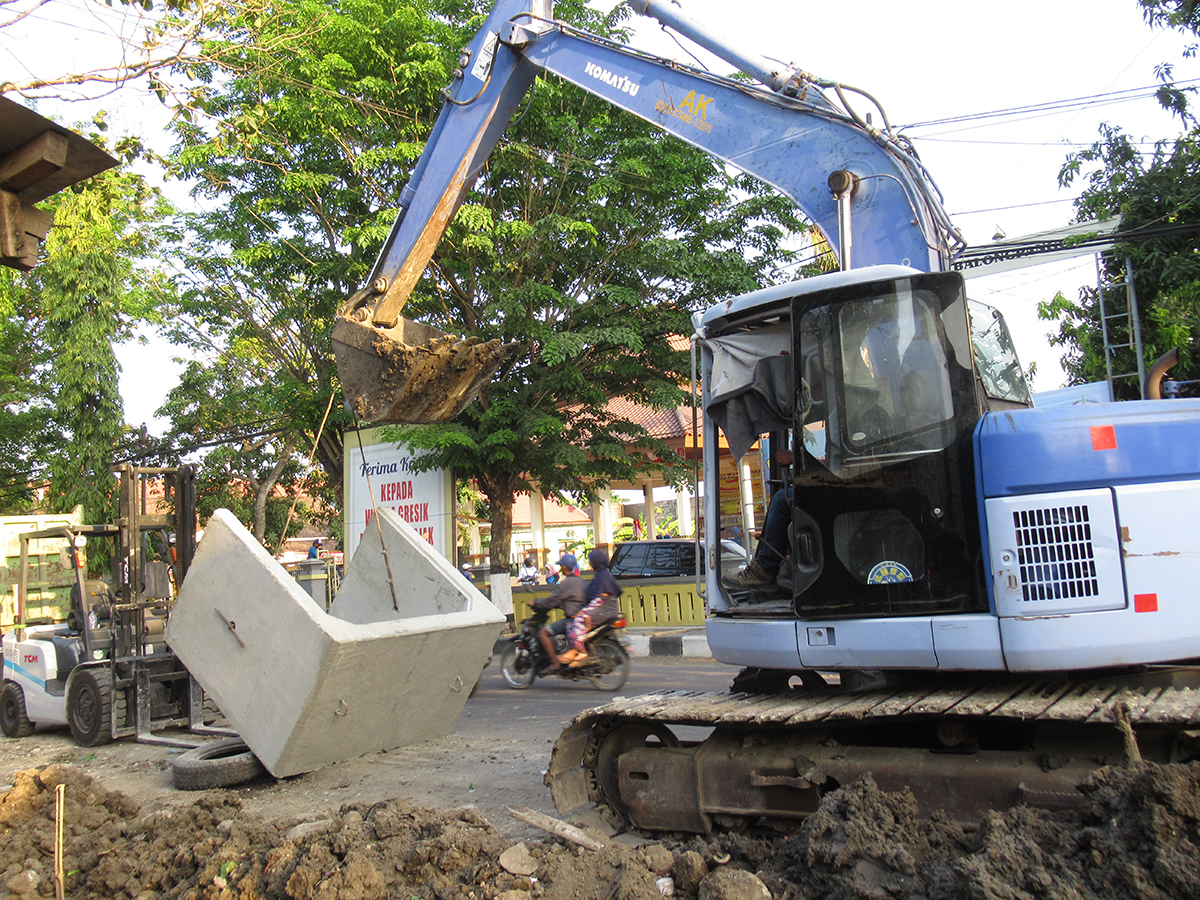 Jalan Balongpanggang Gresik