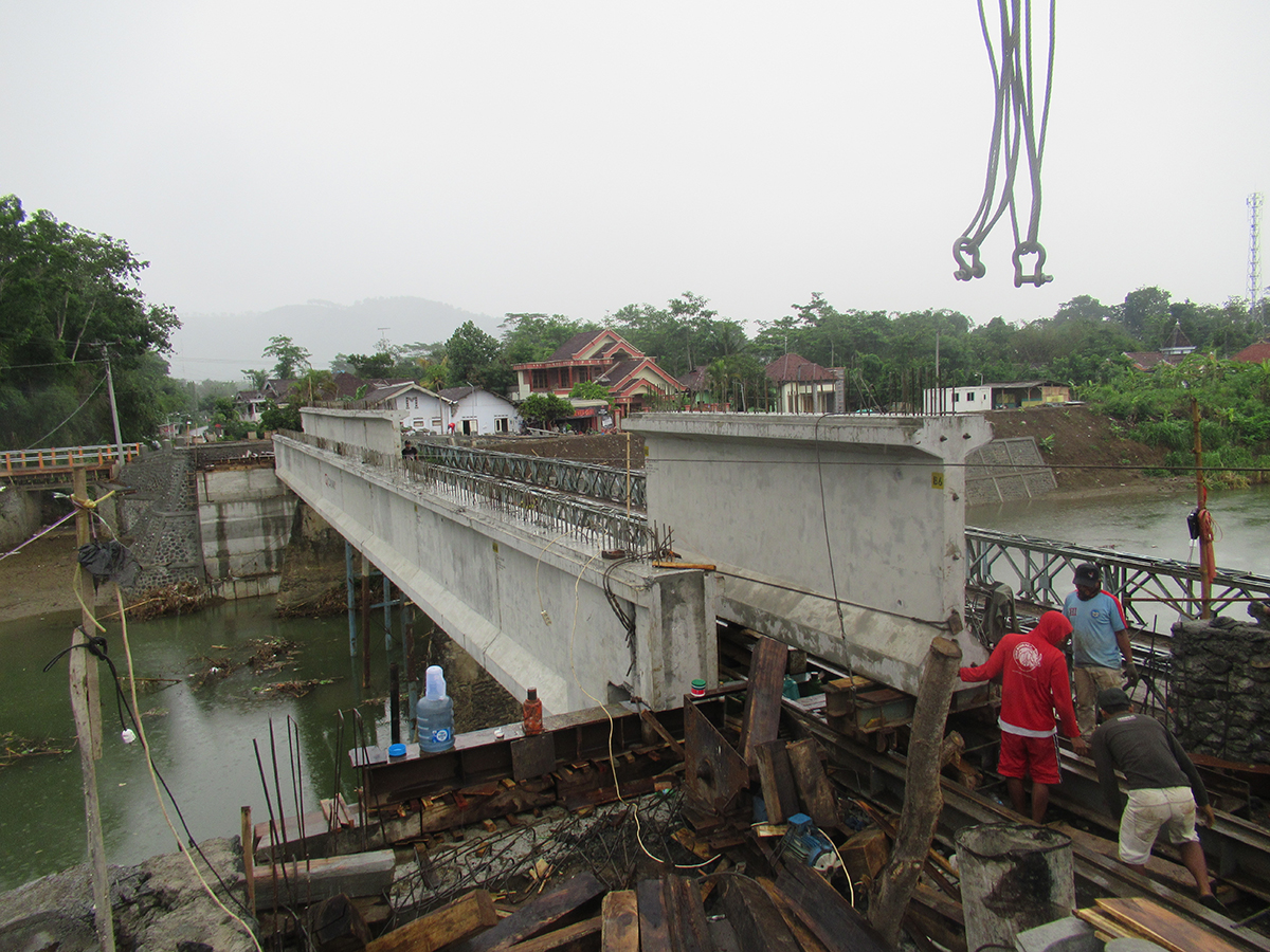 Jembatan Ngadirejo Trenggalek (GIRDER)