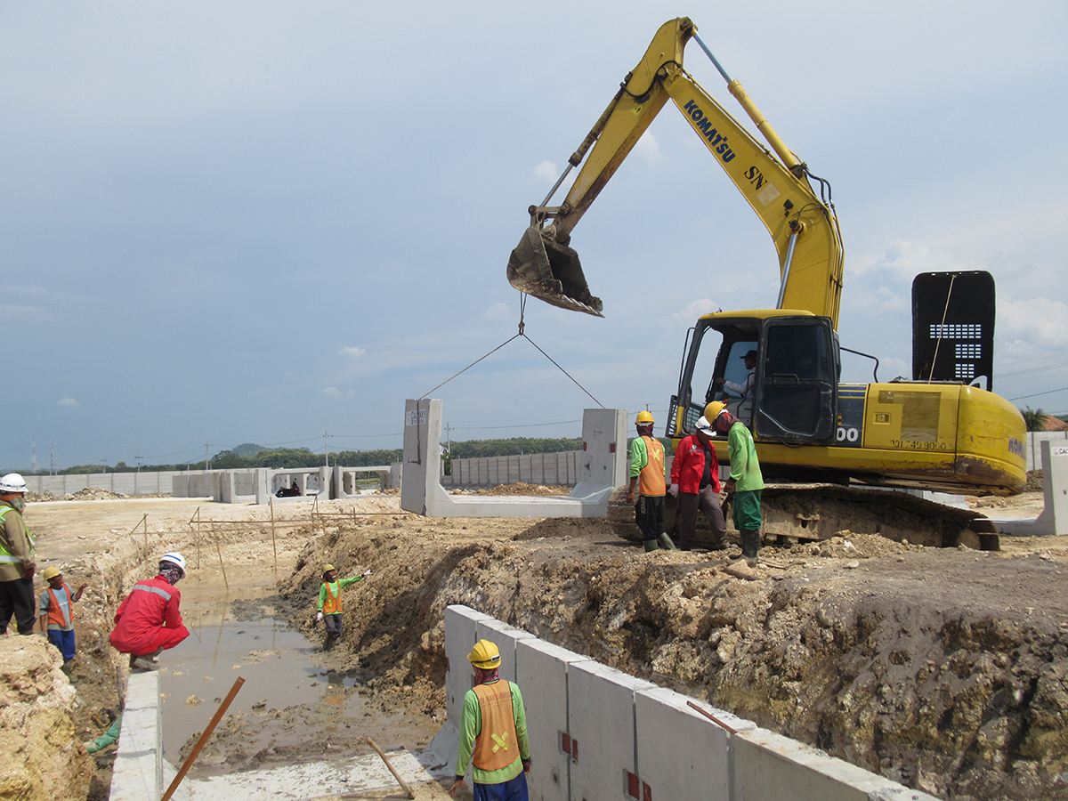 LAMONGAN OIL TANK TERMINAL - BRONDONG LAMONGAN