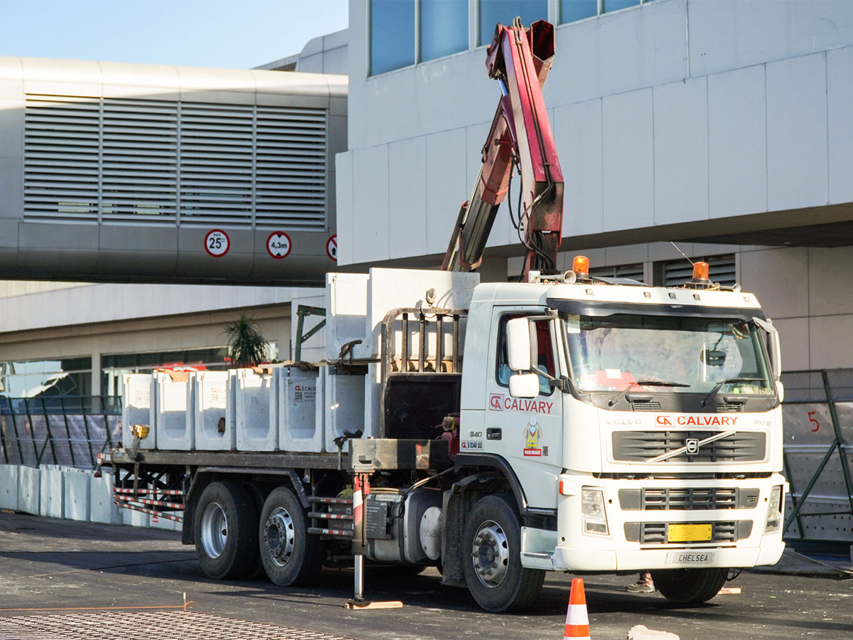  Bandar Udara Internasional Juanda Surabaya terminal 2 (T2)