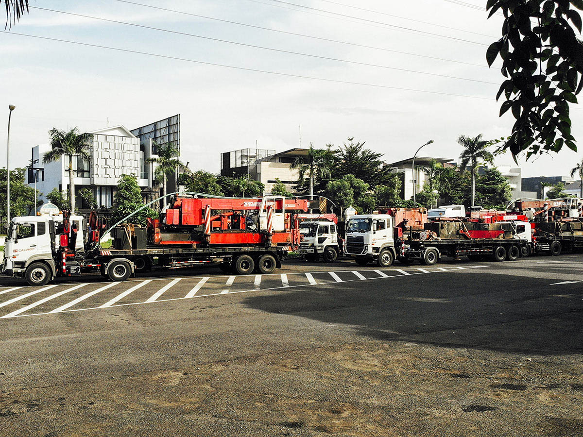 MOB & Pile Pakuwon Indah