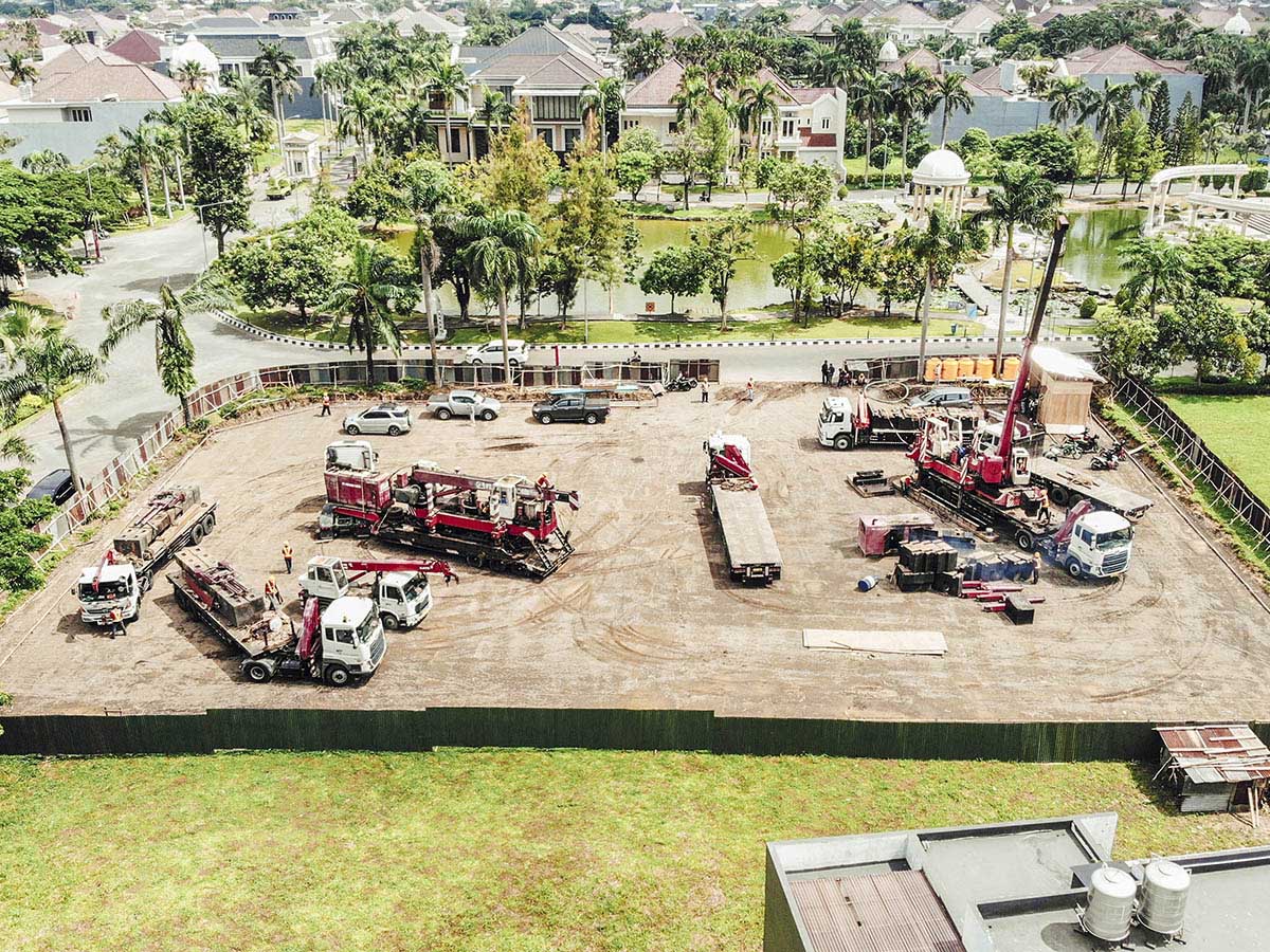 MOB & Pile Pakuwon Indah