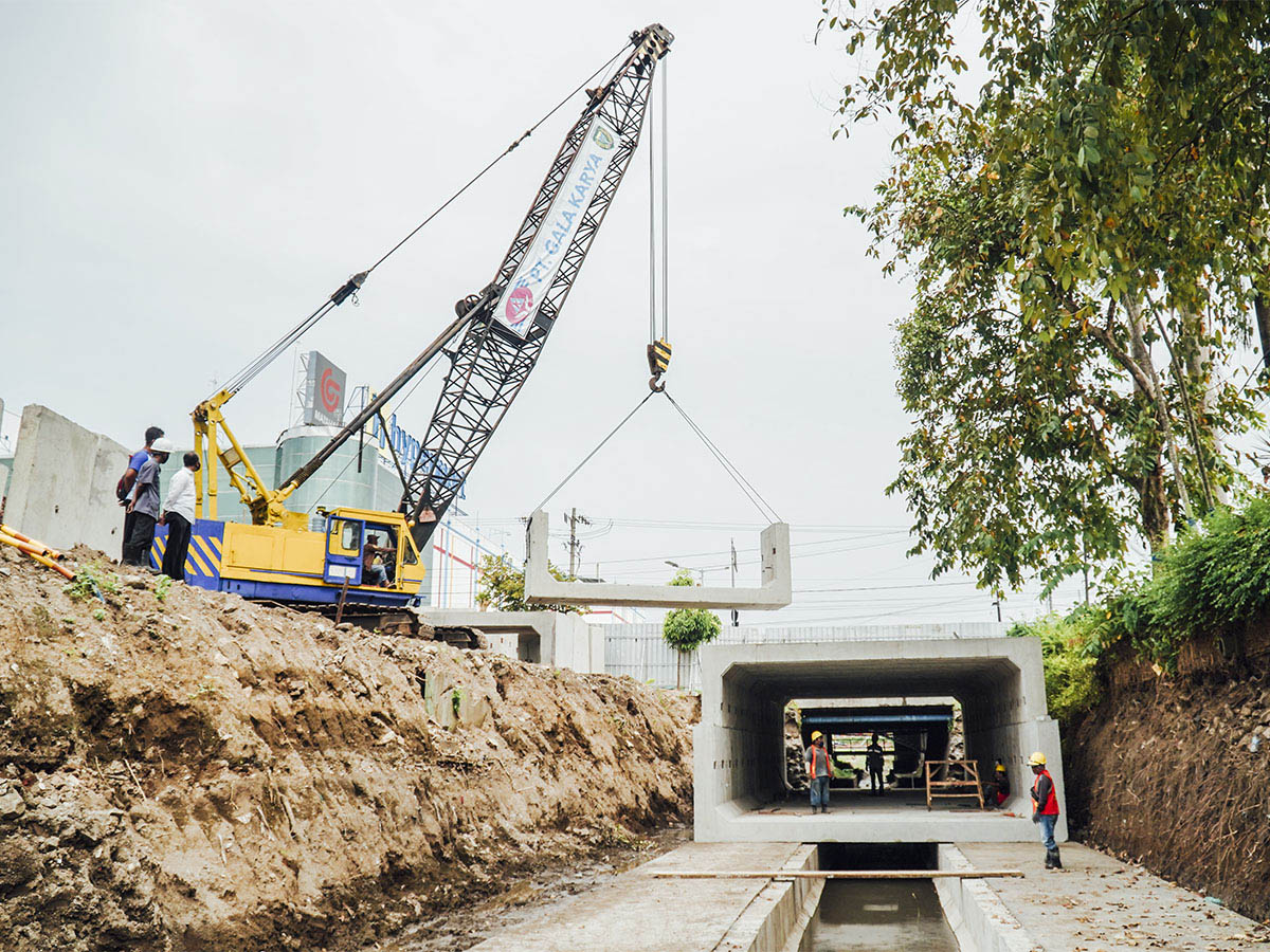 Saluran Sumber Umis - Kota Madiun
