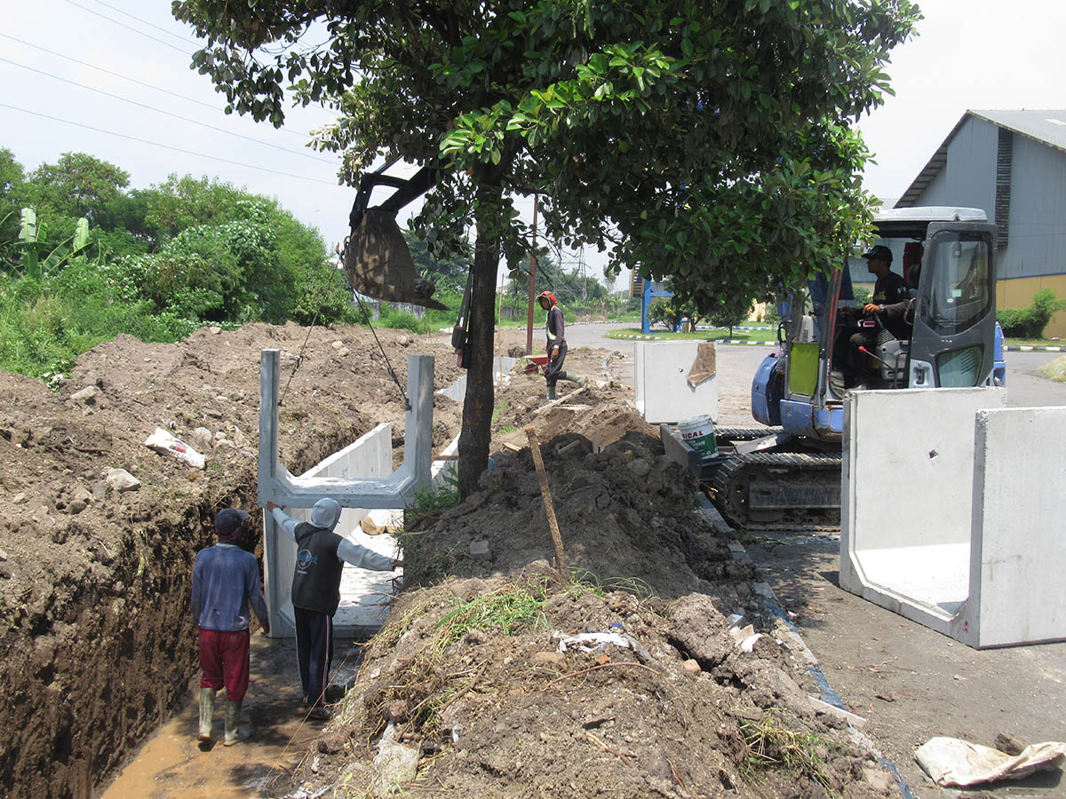 GUDANG BULOG  - BUDURAN SIDOARJO