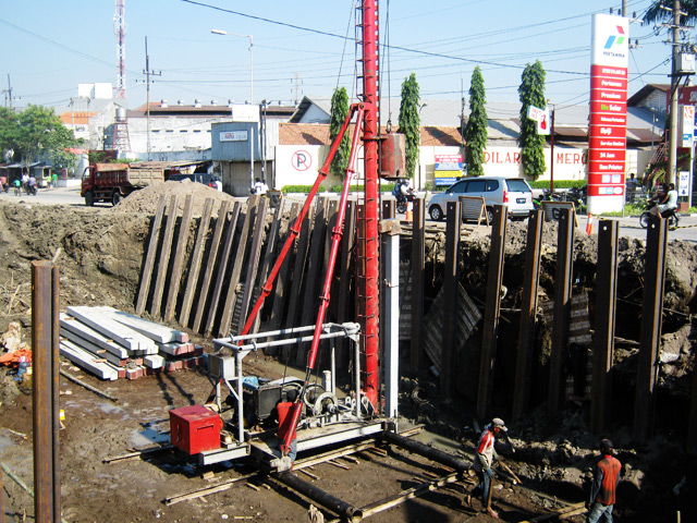 Tiang Pancang Banyu Urip 4