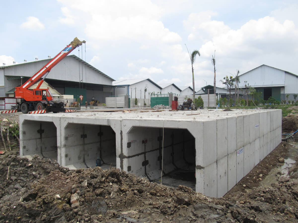 Jembatan Pergudangan Romokalisari - surabaya