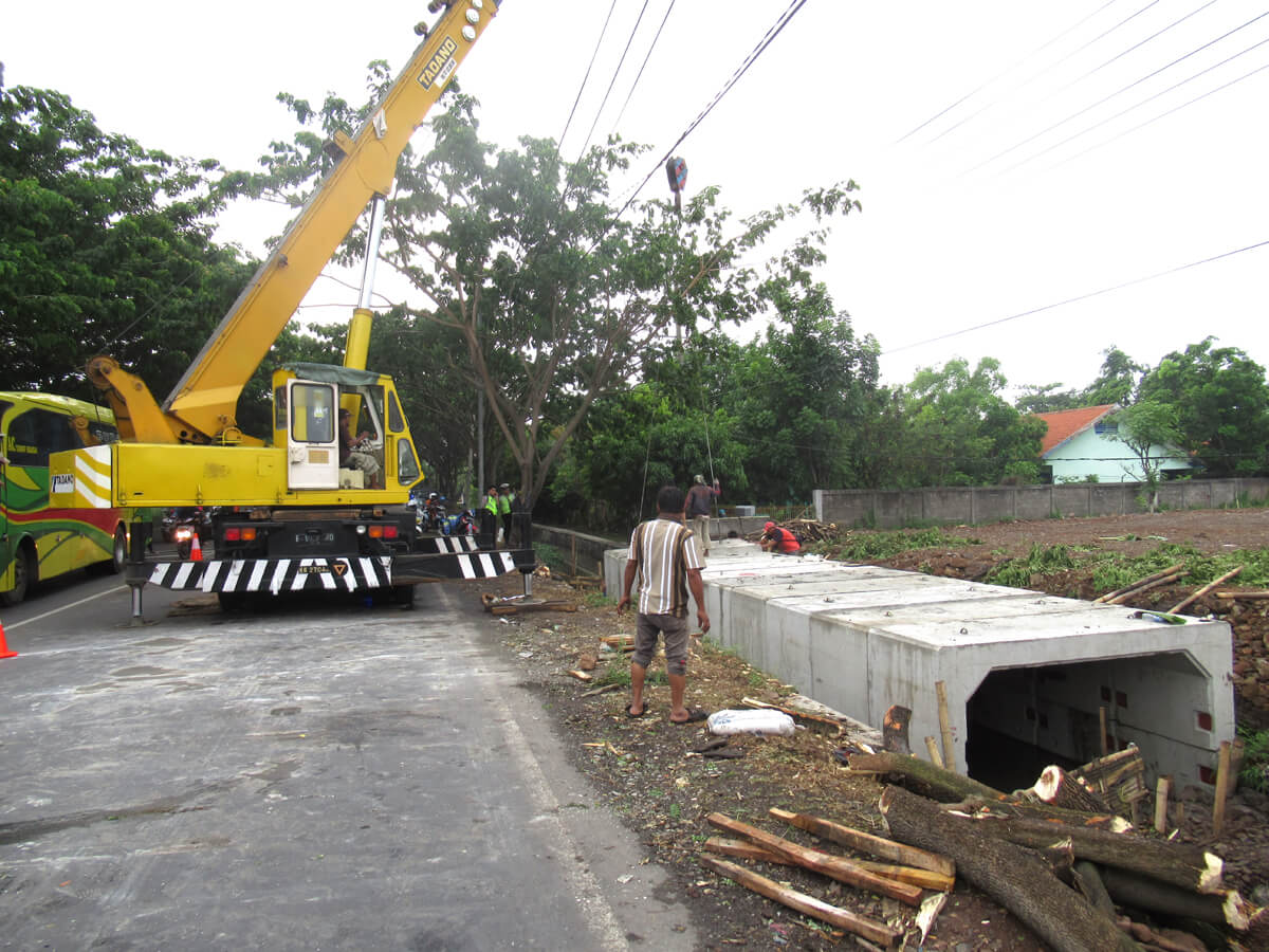 GEDUNG PGRI REJOSO - PASURUAN